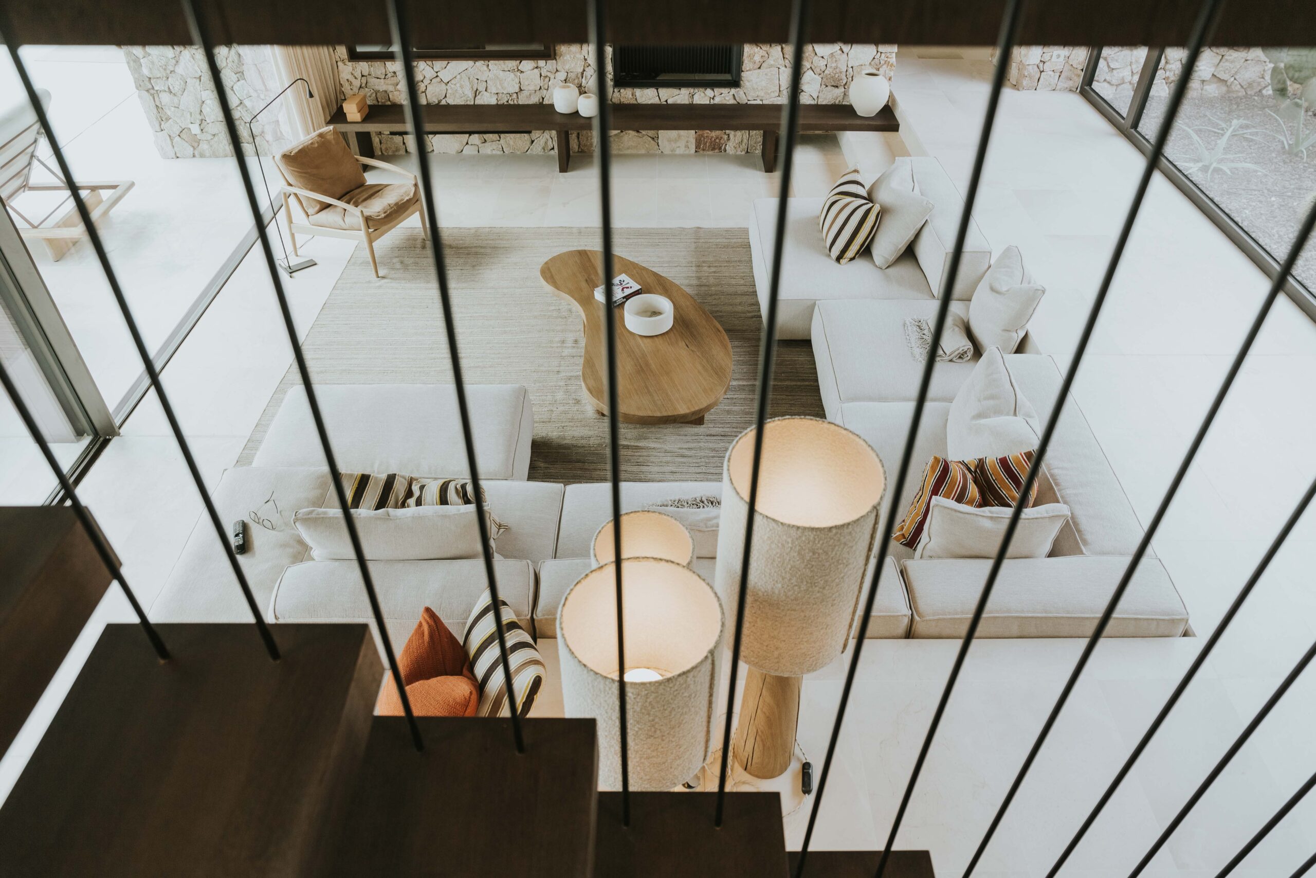 10 Escaleras por arriba y abajo.TW