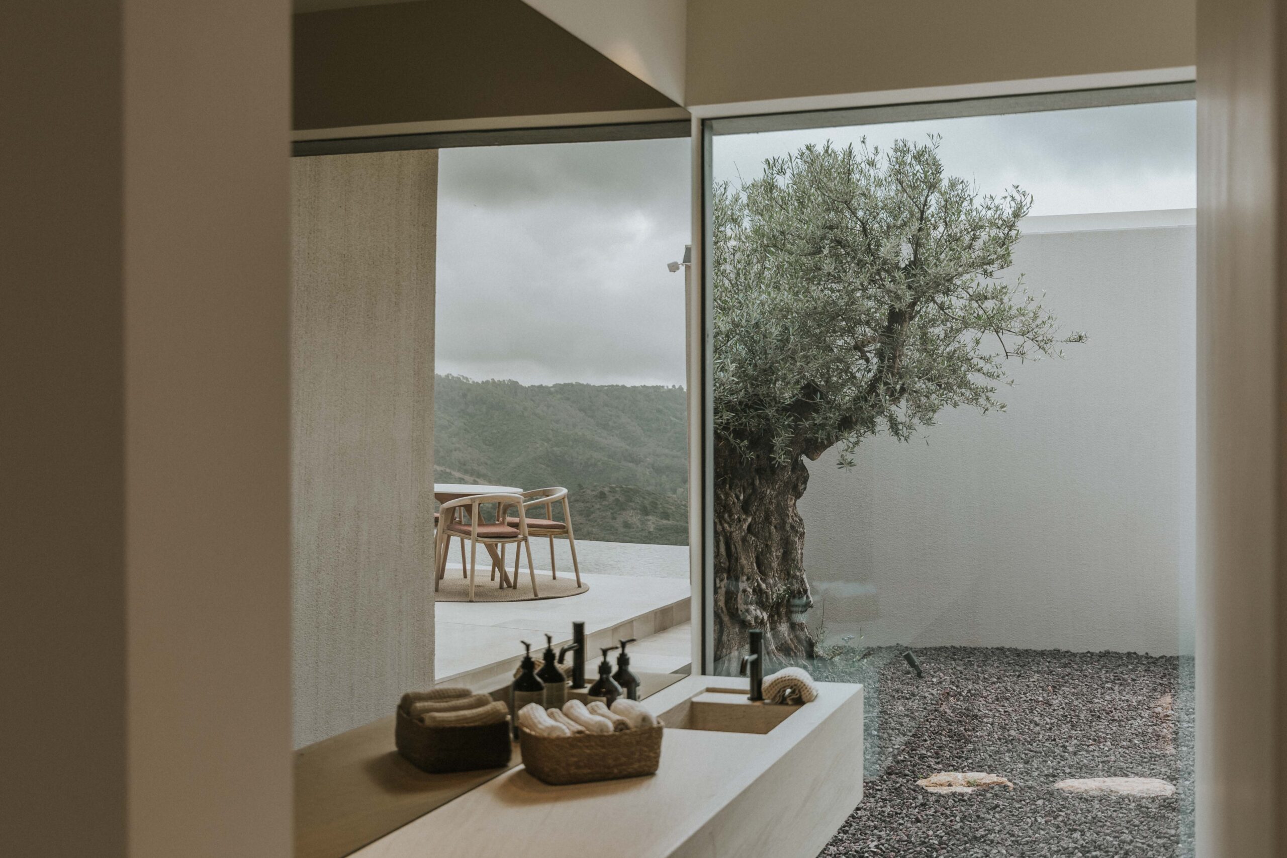 3 Baño encimera de piedra.TW