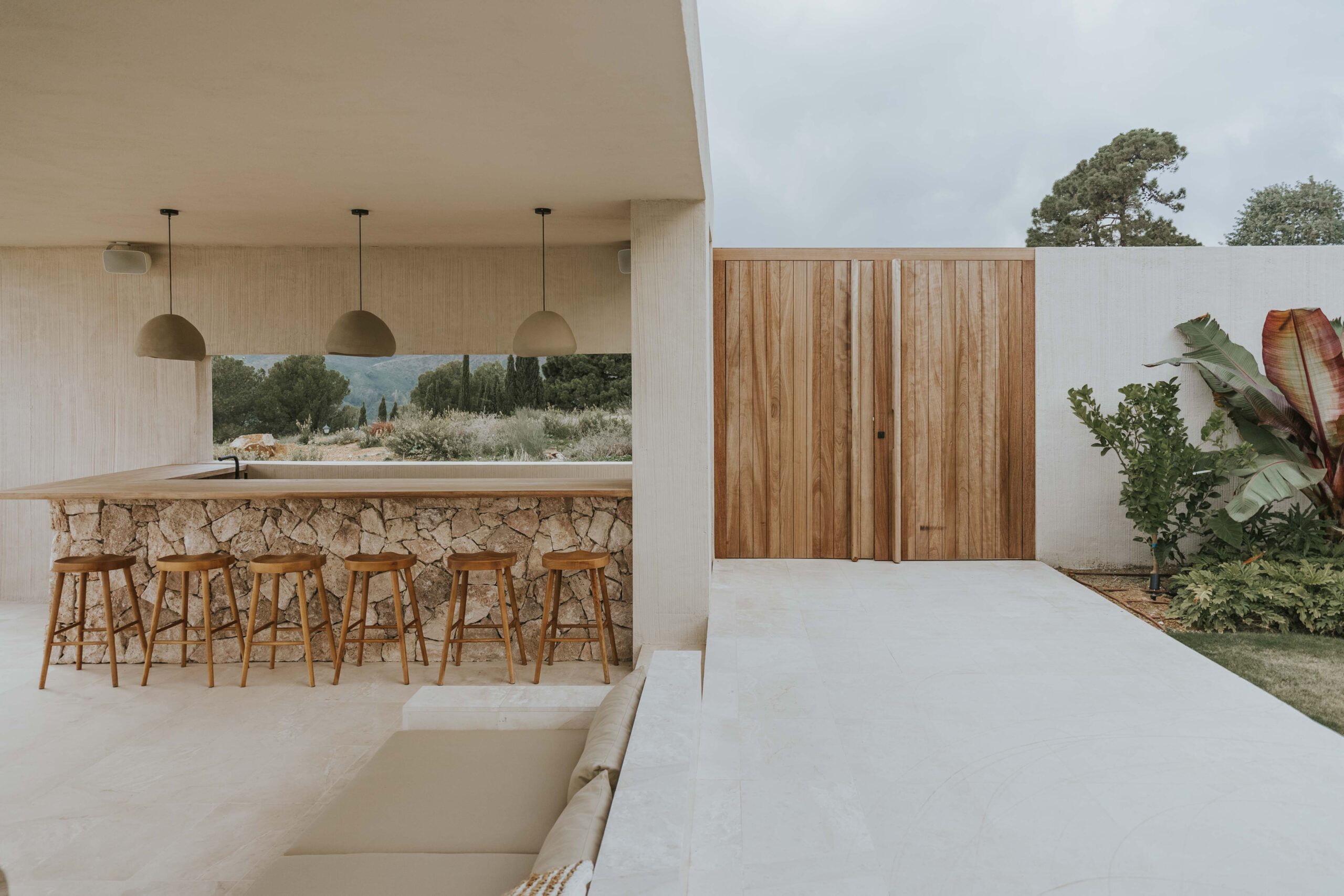 6 Barra exterior de madera.TW