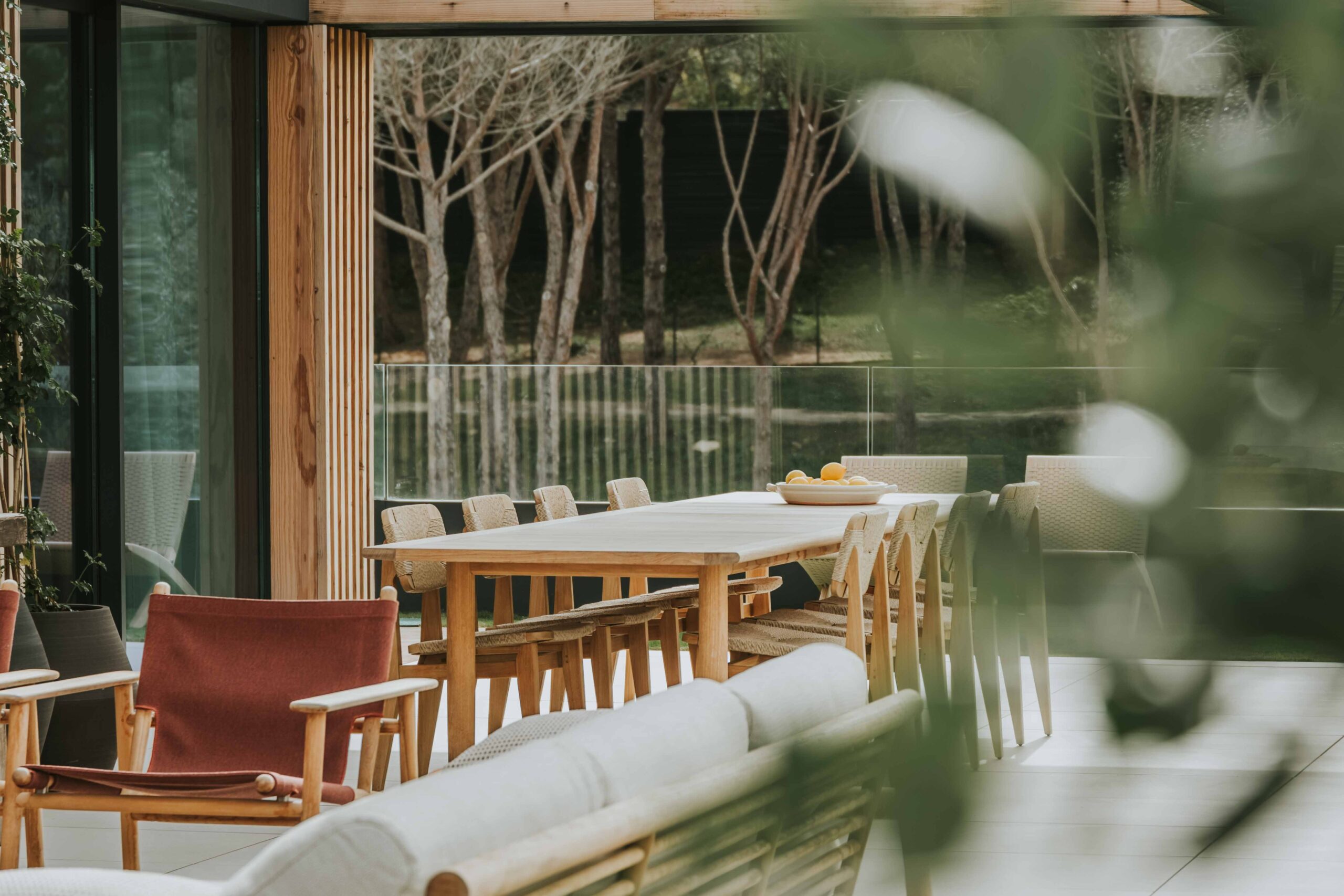 9Exterior-frontal T.W