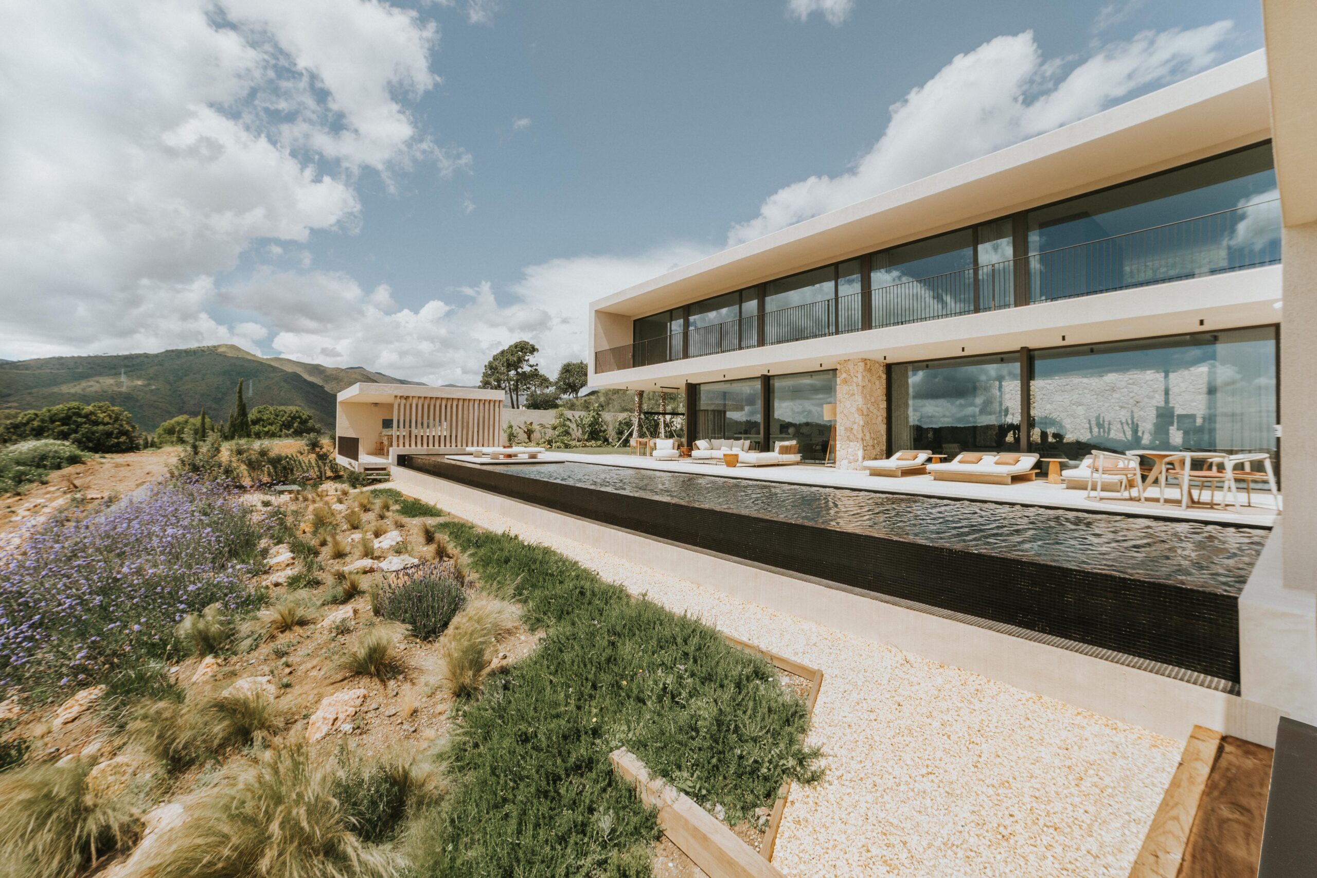 4 Villa Montemayor-A+Villas. TW