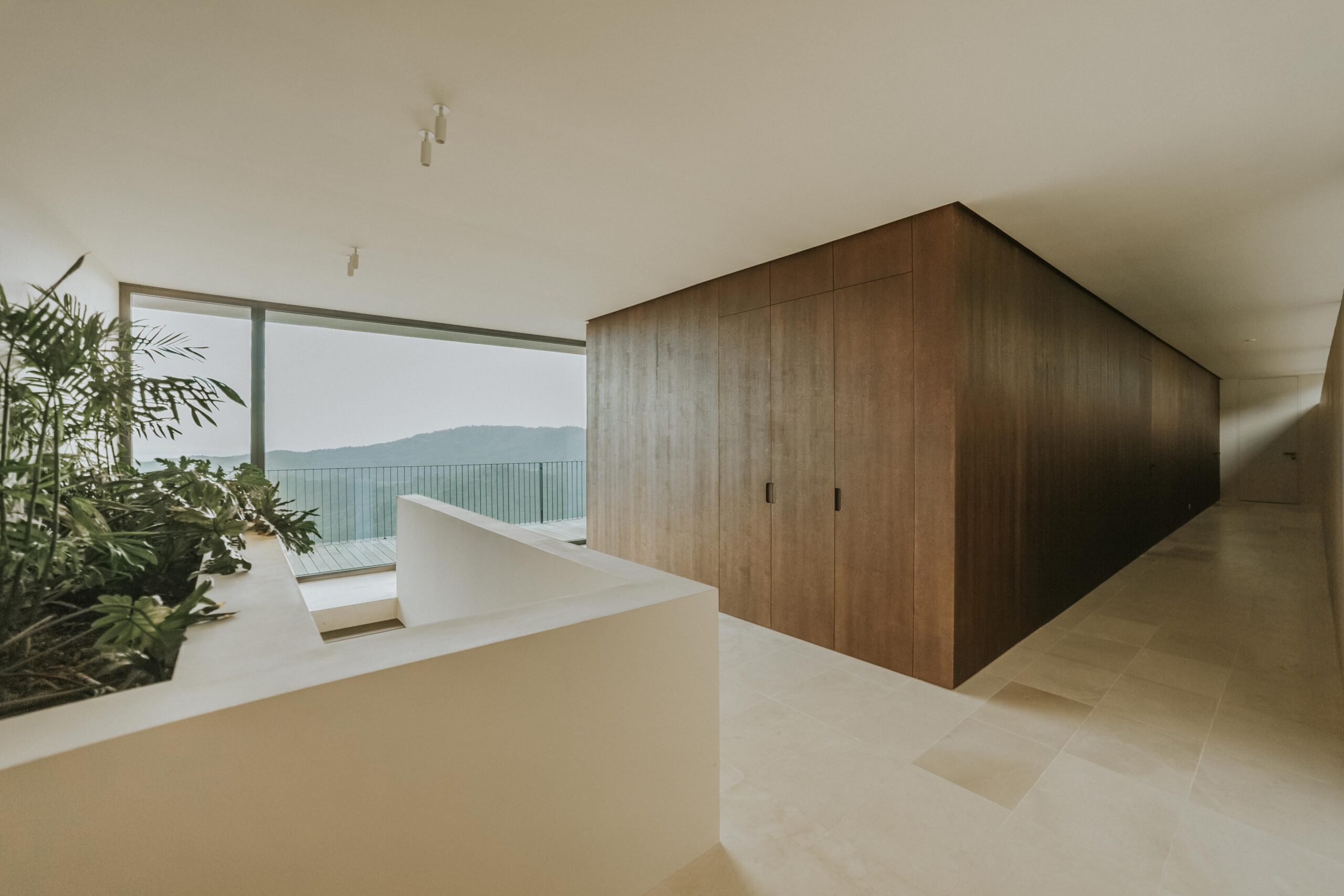 50 Villa Montemayor-A+Villas. TW