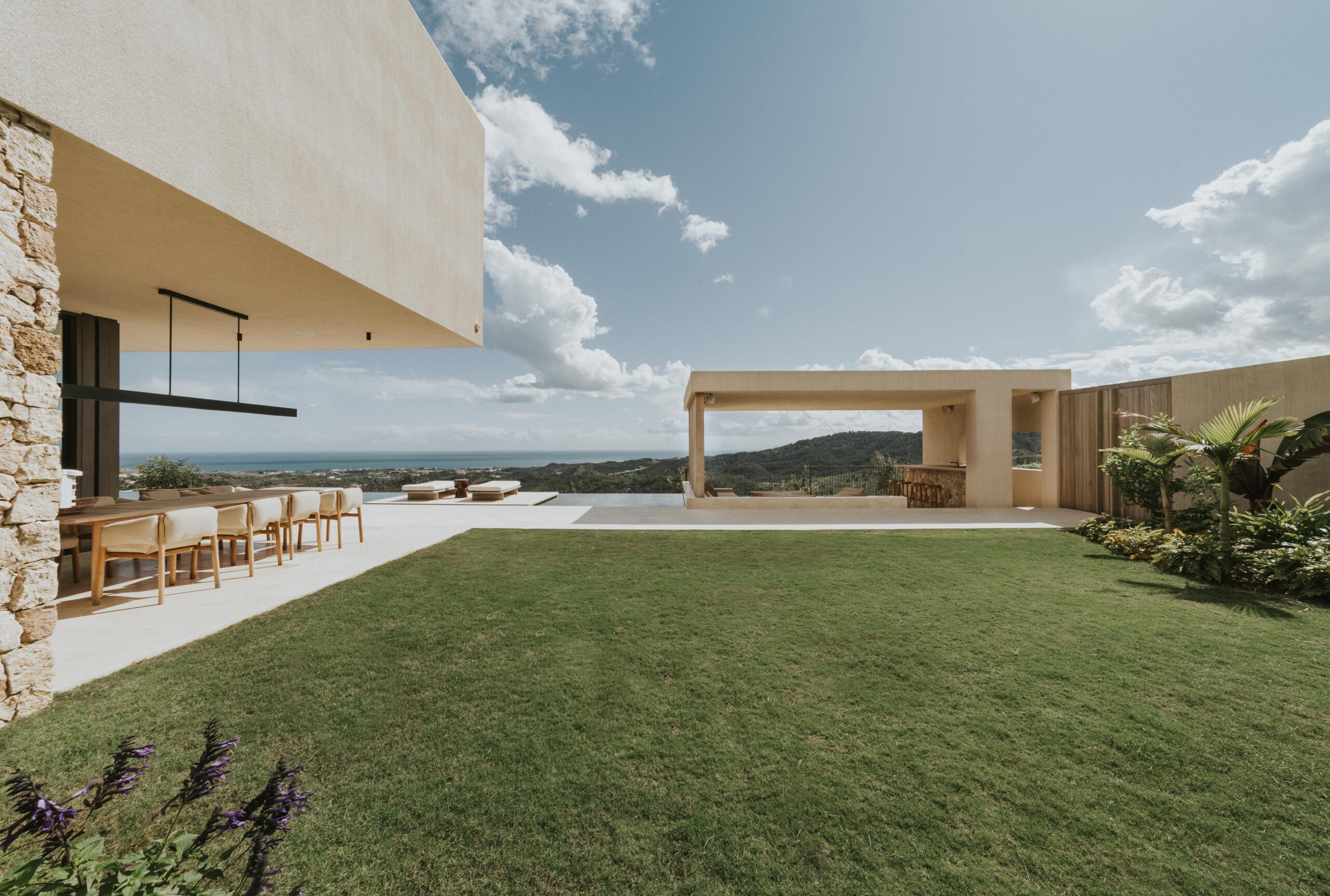 6 Villa Montemayor-A+Villas. TW