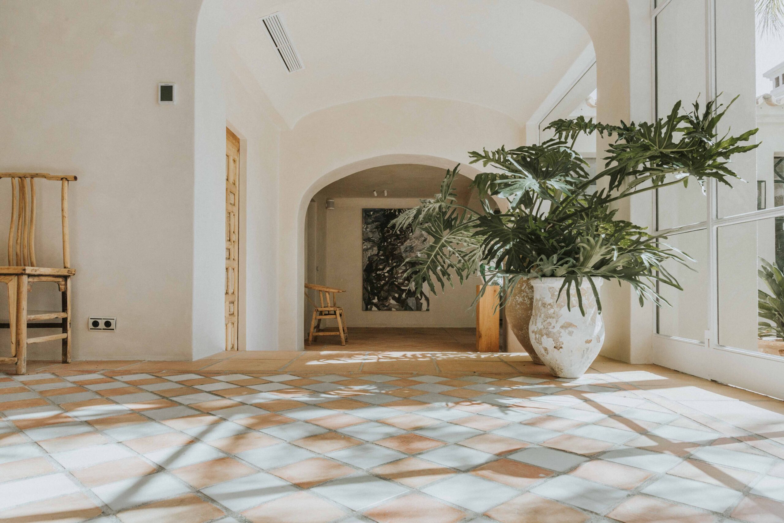 13Hall-pasillos-puertas