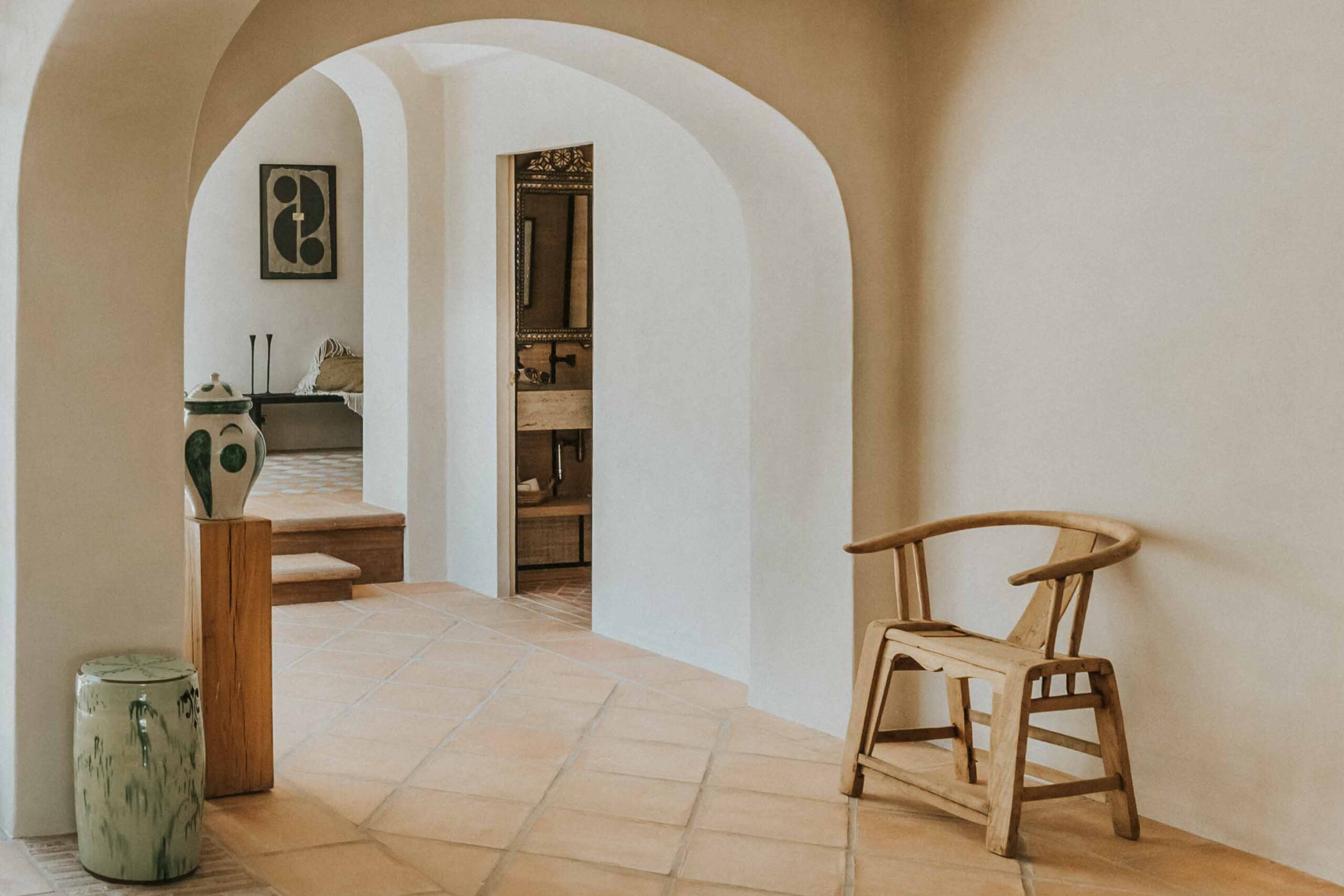 1Hall-pasillos-puertas